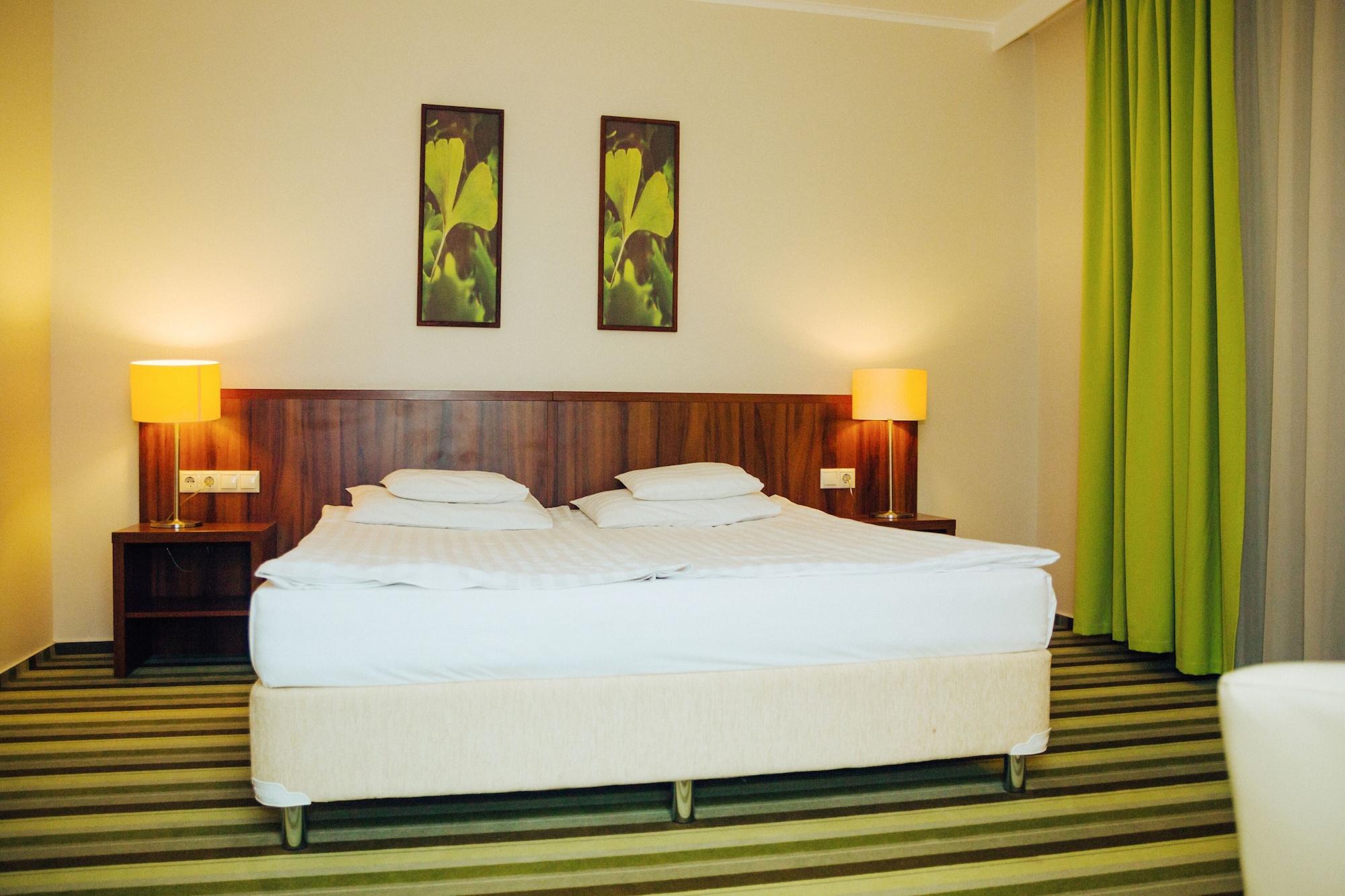 Hotel Ginkgo Hódmezővásárhely Eksteriør billede