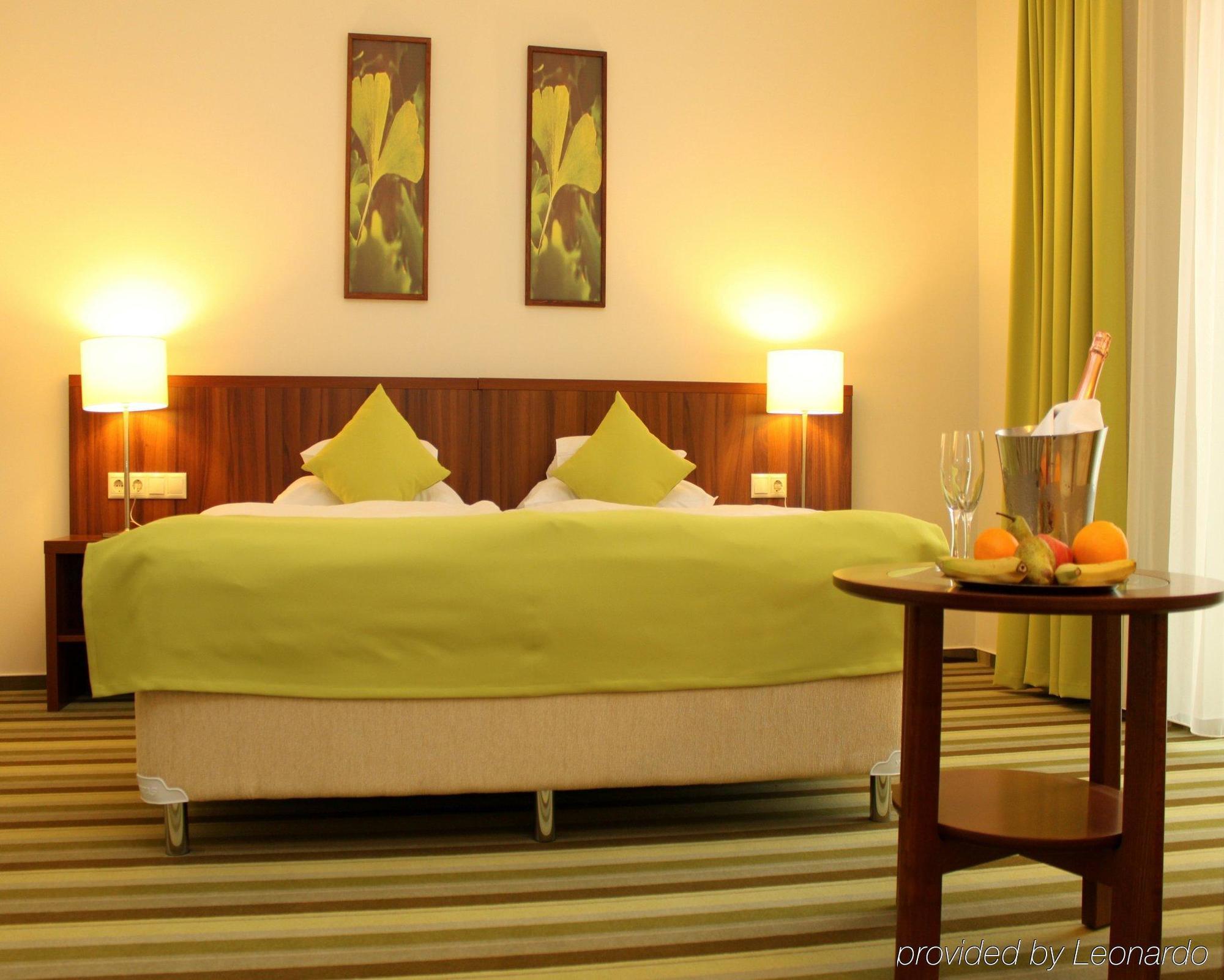 Hotel Ginkgo Hódmezővásárhely Værelse billede
