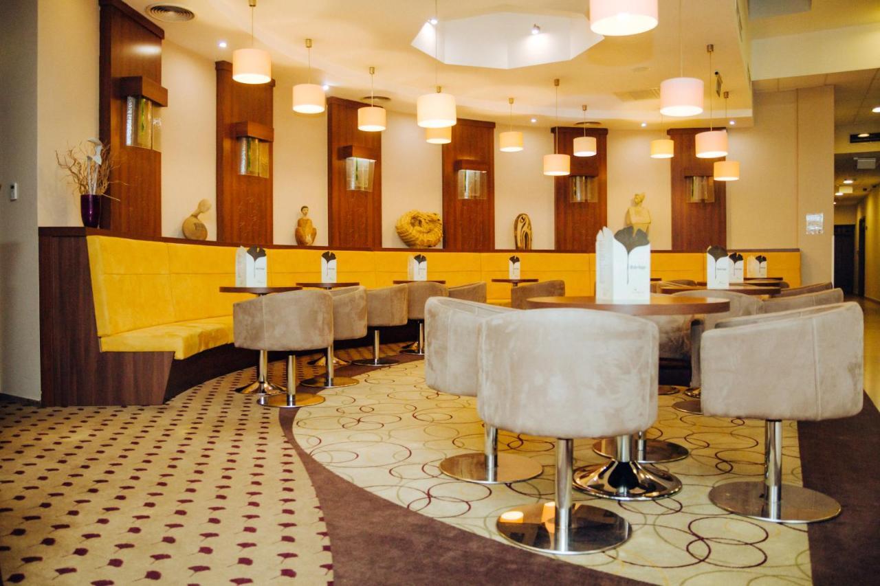 Hotel Ginkgo Hódmezővásárhely Eksteriør billede